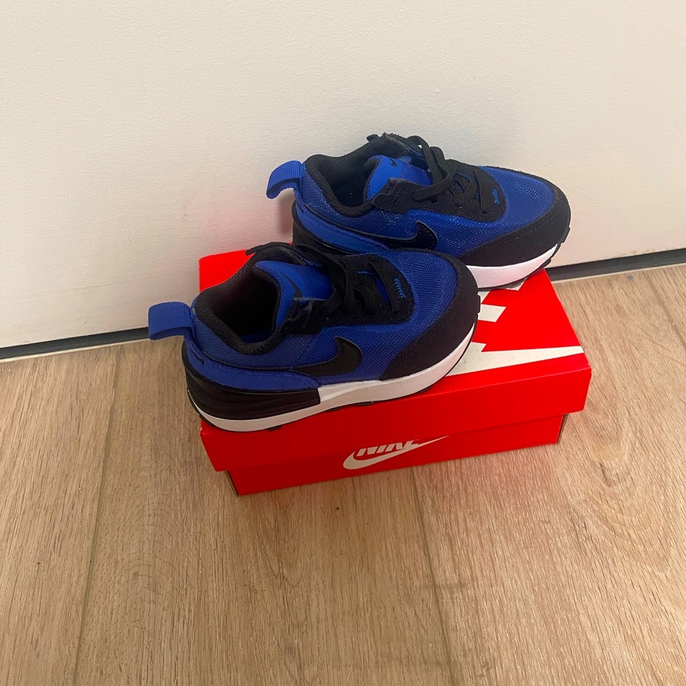 Nike waffle 1